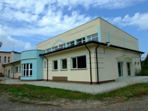 Szkoła Podstawowa w Kurzeszynie. Fot. UGRM